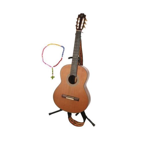 307. The Reverend Mother's (Olivia Colman) Guitar and Rosary ### PADDINGTON IN PERU (2024)