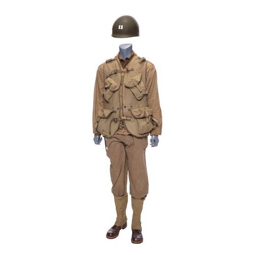 328. Captain Miller's (Tom Hanks) Army Ranger Costume ### SAVING PRIVATE RYAN (1998)