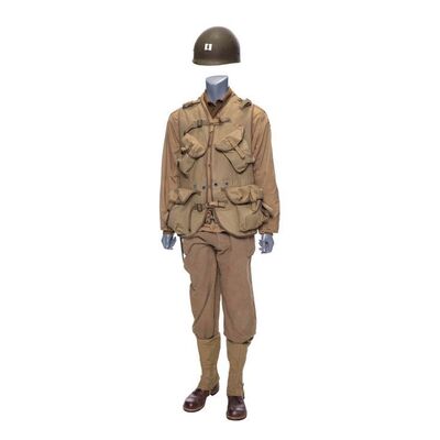 328. Captain Miller's (Tom Hanks) Army Ranger Costume ### SAVING PRIVATE RYAN (1998)