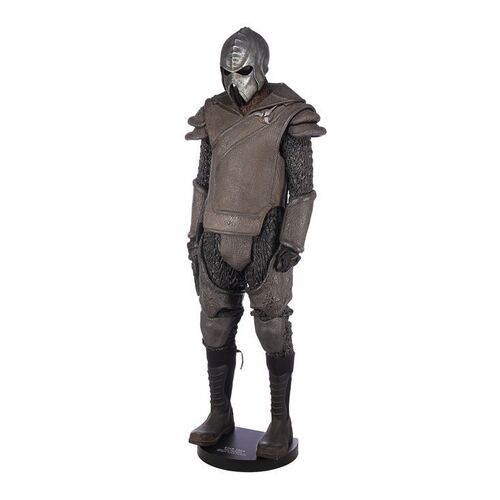 356. Klingon Guard Uniform with Disruptor ### STAR TREK INTO DARKNESS (2013)