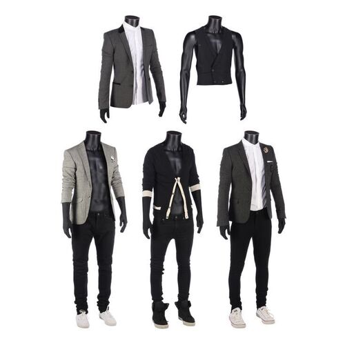 692. Today Show New York November 2012 Performance Clothing Including Harry Styles' Photo-matched Blazer ### ONE DIRECTION