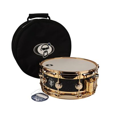 785. DW Collector's Series Neil Peart Limited Edition R30 Edge Snare Drum ### RUSH