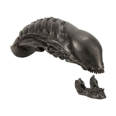 861. Production-made Full-Size Xenomorph Head Casting ### ALIEN3 (1992)