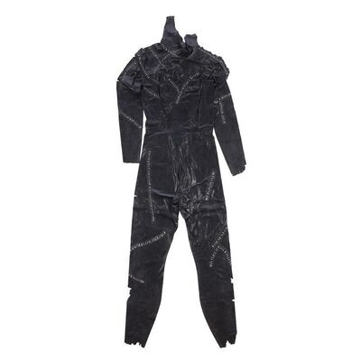 916. Catwoman's (Michelle Pfeiffer) Bodysuit ### BATMAN RETURNS (1992)