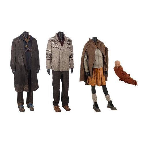 984. Jasper Palmer's (Michael Caine) Screen-matched Cardigan and Costume, Theo Faron's (Clive Owen) Screen-matched Sweatshirt and Costume, Kee's (Clare-Hope Ashitey) Costume and a Prop Baby ### CHILDREN OF MEN (2006)