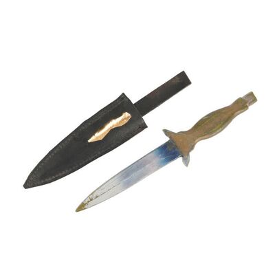 1069. Harkonnen Knife and Sheath ### DUNE (1984)
