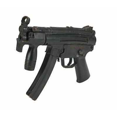 1099. Gina's (Megan Fox) Stunt Heckler & Koch MP5K ### THE EXPENDABLES 4 (2023)