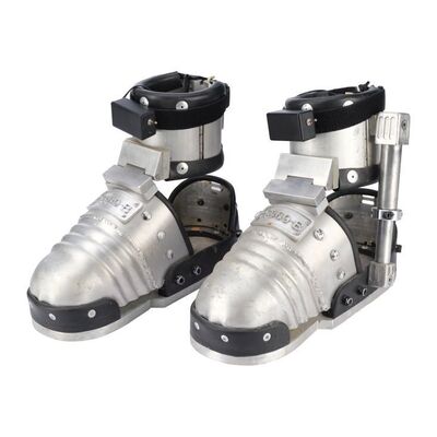 1101. Castor Troy's (Nicolas Cage) Pair of Light-Up Magnetic Erewhon Prisoner Boots ### FACE/OFF (1997)