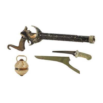 1129. Hawkman Rifle, Bomb and Tree People Knife ### FLASH GORDON (1980)