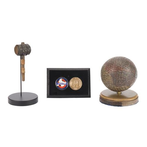 1152. Crew Gift Orb of Garraka, Crew Gift Hammer of Truth and Crew Coins ### GHOSTBUSTERS: FROZEN EMPIRE (2024)