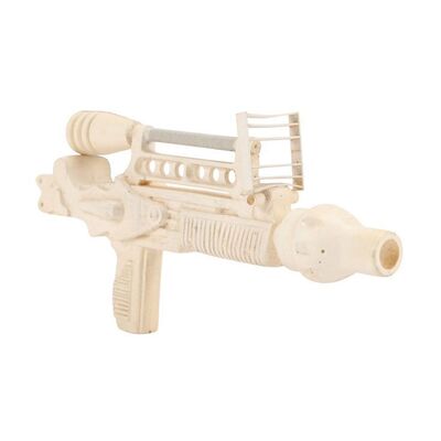 1309. Miniature Astronaut Laser Rifle ### JAMES BOND: MOONRAKER (1979)