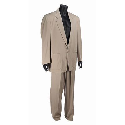 1323. Franz Sanchez's (Robert Davi) Suit ### JAMES BOND: LICENCE TO KILL (1989)