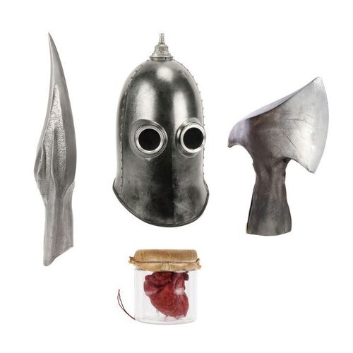 1500. Mr. Barron's (Samuel L. Jackson ) Weapon Arms, Beating Heart Jar, and Helmet ### MISS PEREGRINE'S HOME FOR PECULIAR CHILDREN (2016)
