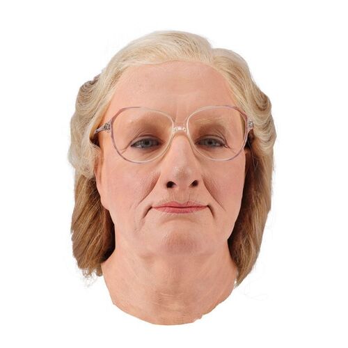 1507. Mrs. Doubtfire (Robin Williams) Head Replica ### MRS. DOUBTFIRE (1993)