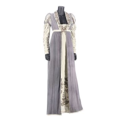 1522. Empress Josephine's (Vanessa Kirby) Dress ### NAPOLEON (2023)