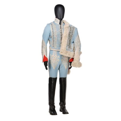 1526. Hippolyte Charles' (Jannis Niewohner) Costume ### NAPOLEON (2023)
