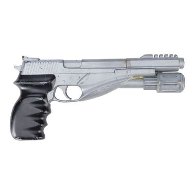 1541. Agent Evan Funsch's (Jason Statham) MVA "M590" Pistol ### THE ONE (2001)