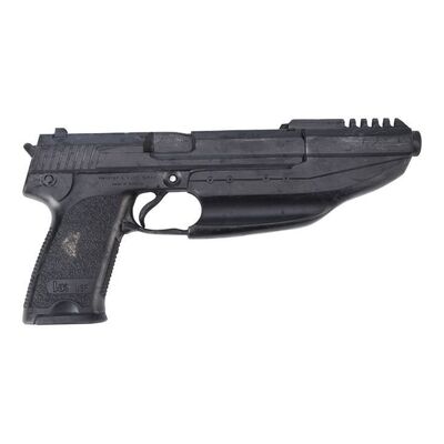 1542. Gabriel Yulaw's (Jet Li) Stunt Modified Heckler & Koch USP Pistol ### THE ONE (2001)