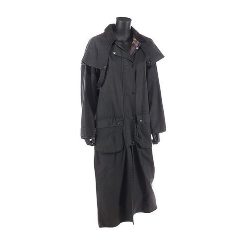 1566. DI Jane Tennison's (Helen Mirren) Waxed Coat ### PRIME SUSPECT (T.V. SERIES, 1991)