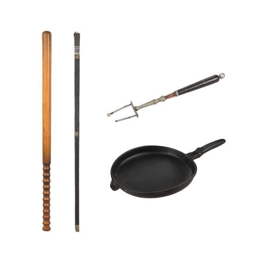 1595. Watson's (Jude Law) Walking Stick, with Cattle Prod, Club and Frying Pan ### SHERLOCK HOLMES (2009)