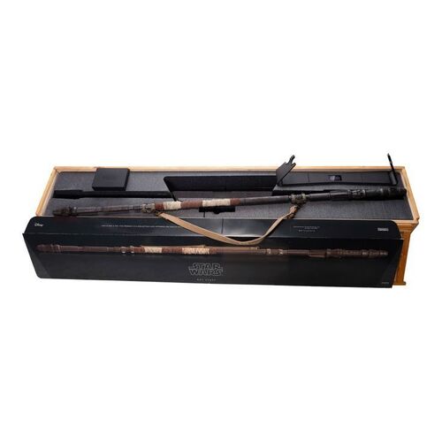 1714. Propshop Rey Staff Replica ### STAR WARS: THE FORCE AWAKENS (2015)