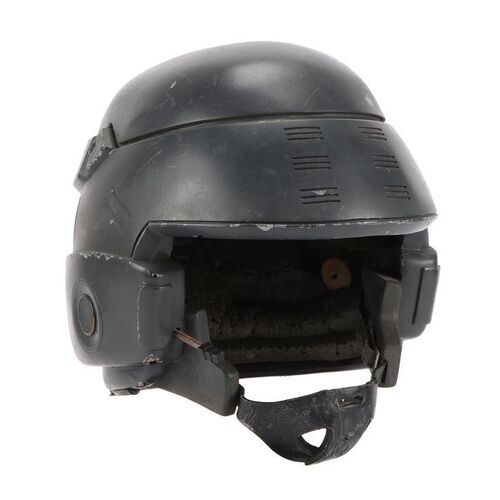 1731. Katrina McIntire's (Blake Lindsley) Screen-matched Mobile Infantry M-3 Tactical Helmet ### STARSHIP TROOPERS (1997)