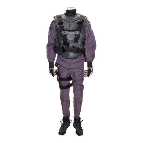 1734. Mobile Infantry Stunt (Tanner Gill) Uniform ### STARSHIP TROOPERS (1997)