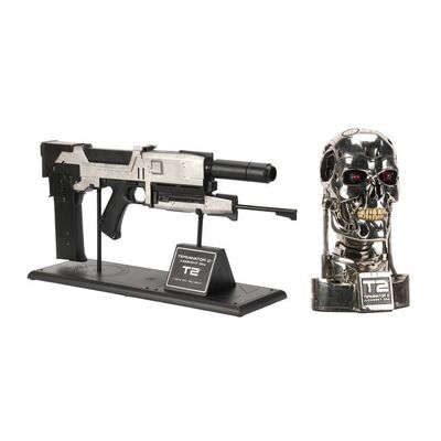 1754. Sideshow Collectibles Plasma Rifle Replica and T-800 Life-Size Bust Replica ### TERMINATOR 2: JUDGMENT DAY (1991)