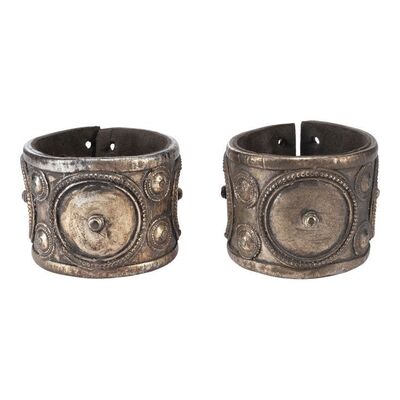 1792. Pair of Paris' (Orlando Bloom) Bracelets ### TROY (2004)