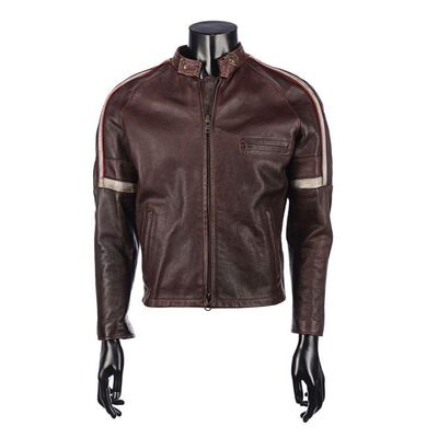 1811. Ray Ferrier's (Tom Cruise) Leather Jacket ### WAR OF THE WORLDS (2005)