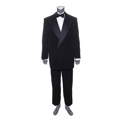 Lot #46: Ben Jenner's (Kerns) Wedding Photo Tux ### WOLF OF WALL STREET, THE (2013)