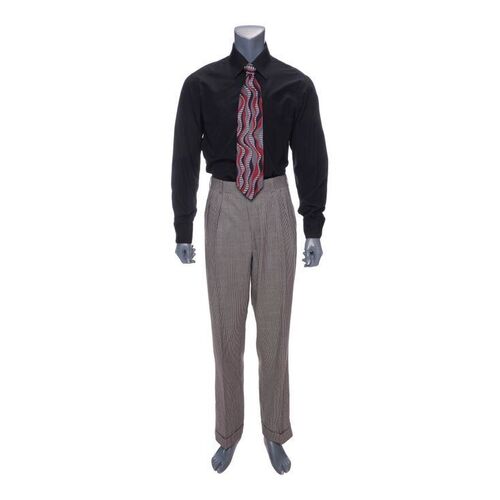 Lot #56: Jordan Belfort's (DiCaprio) Apartment Costume ### WOLF OF WALL STREET, THE (2013)