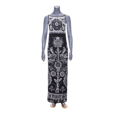 Lot #149: Naomi LaPaglia's (Robbie) Pregnant Costume ### WOLF OF WALL STREET, THE (2013)