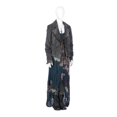 Lot #76. Me (Maise Williams) Costume ### DOCTOR WHO (TV SERIES, 2005-2022)