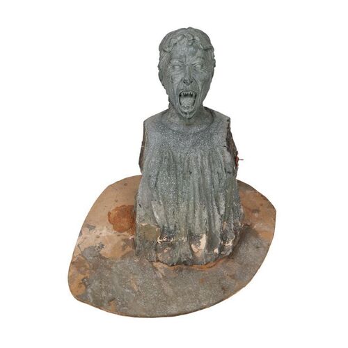 Lot #89. Weeping Angel Bust ### DOCTOR WHO (TV SERIES, 2005-2022)