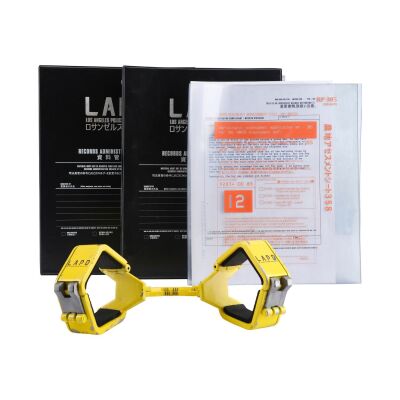1. LAPD Handcuffs and File Folders ### BLADE RUNNER 2049 (2017)