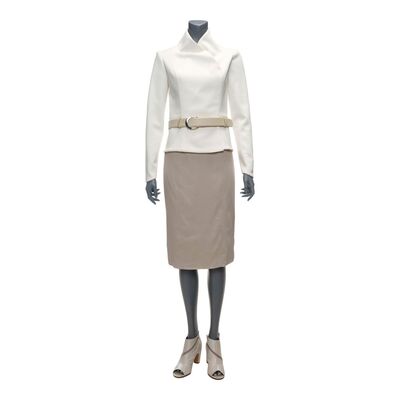 54. Luv's (Sylvia Hoeks) White Jacket Costume ### BLADE RUNNER 2049 (2017)