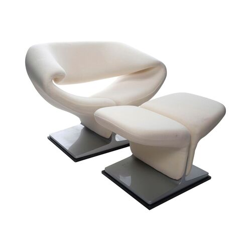 56. Luv's (Sylvia Hoeks) Armchair and Stool ### BLADE RUNNER 2049 (2017)