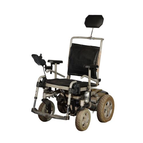 60. Gaff's (Edward James Olmos) Motorized Wheelchair ### BLADE RUNNER 2049 (2017)