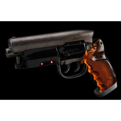 122. Rick Deckard's (Harrison Ford) Screen-Matched Hero LAPD 2019 PKD Detective Special Blaster ### BLADE RUNNER 2049 (2017)