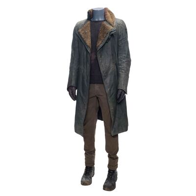 126. K's (Ryan Gosling) Distressed Costume with Coat Matched to Deckard's Apartment Scenes ### BLADE RUNNER 2049 (2017)