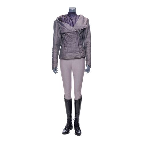 152. Luv's Distressed Stunt Gray Jacket Costume ### BLADE RUNNER 2049 (2017)