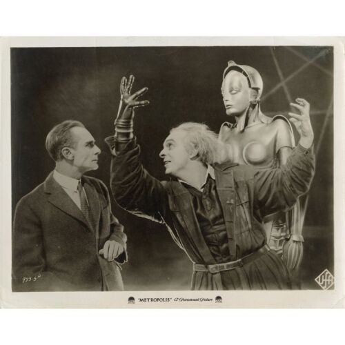 276. Vintage Original 8" x 10" B&W Single-Weight Silver Gelatin Glossy Photograph (8" x 10"); Fine- ### METROPOLIS (1927)