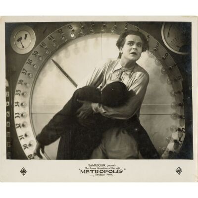 278. Vintage Original British 8" x 10" B&W Single-Weight Silver Gelatin Glossy Photograph (8" x 9.5"); Fine+ ### METROPOLIS (1927)