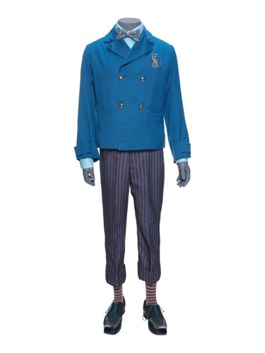 Lot #1: Shiz University Student Uniform ### WICKED (2024)