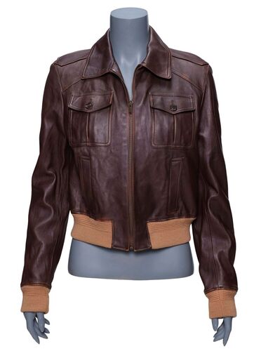 Lot #49: Charlie Cale's (Natasha Lyonne) Leather Jacket ### POKER FACE (2023 - PRESENT)