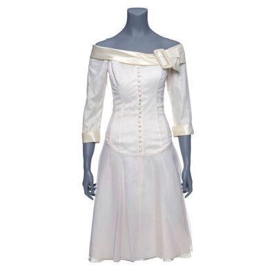 101. Kim's (Winona Ryder) Dress ### EDWARD SCISSORHANDS (1990)