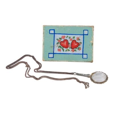 115. Tom Sullivan Collection: Linda's (Betsy Baker/Denise Bixler) Necklace and Screen-Matched Gift Box ### THE EVIL DEAD (1981)/EVIL DEAD II (1987)