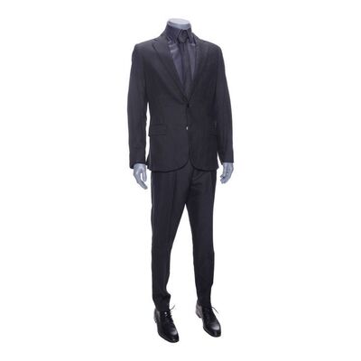 204. John Wick's Change 2 Bullet-Damaged Suit ### JOHN WICK: CHAPTER 4 (2023)