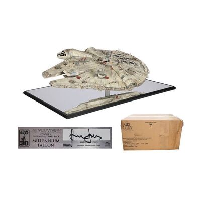 393. Sealed Master Replicas Studio-Scale Harrison Ford Signature Edition Millennium Falcon Artist Proof ### STAR WARS TOYS